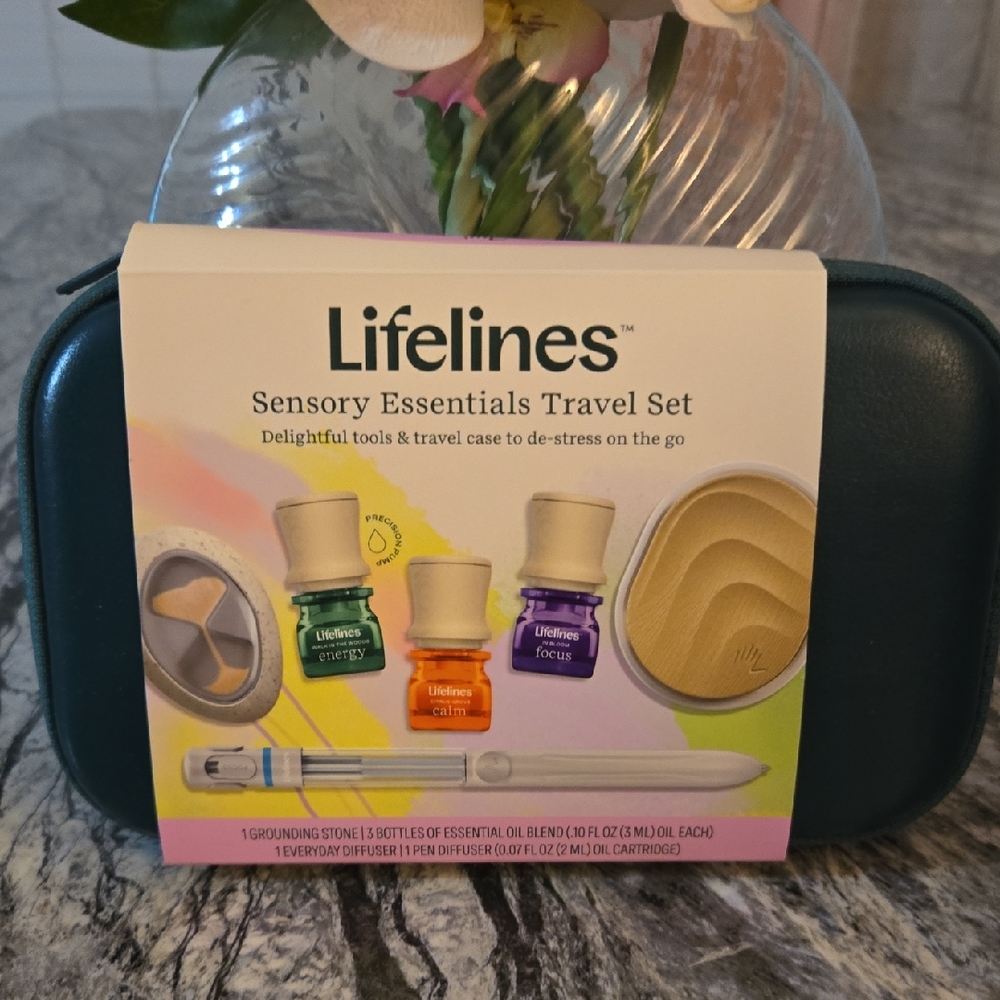 Lifelines Sensory Essentials Travel Set